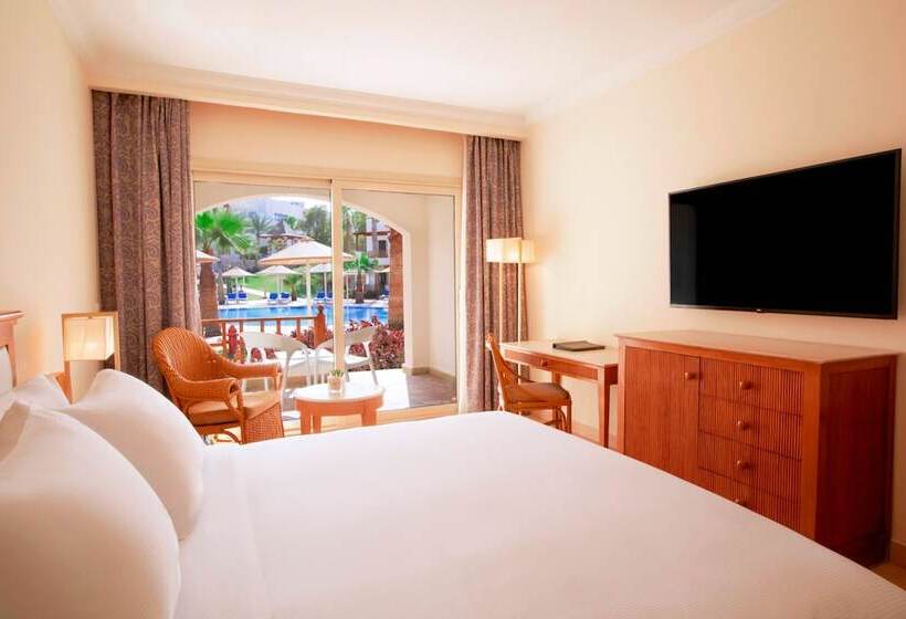 اتاق سوپریور با چشم‌انداز استخر, Pickalbatros Royal Grand Sharm  Adults Friendly 16 Years Plus