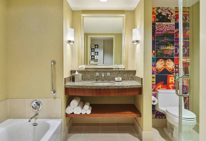 带2个双人床的标准工作室, Renaissance Las Vegas