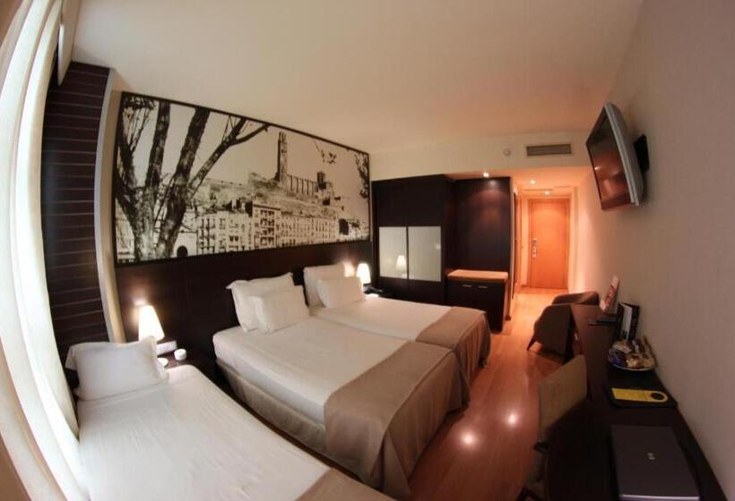 اتاق راحتی سه تخته, Nastasi Hotel & Spa