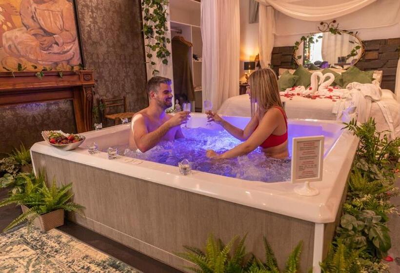 سوییت, Nastasi Hotel & Spa