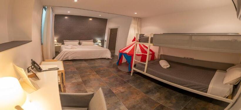 اتاق خانوادگی, Nastasi Hotel & Spa