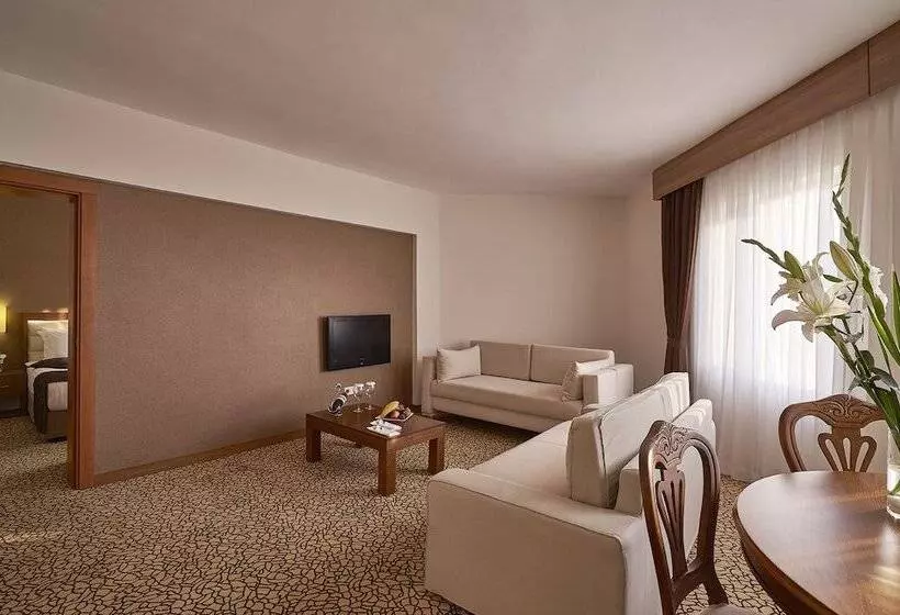 Superior Suite