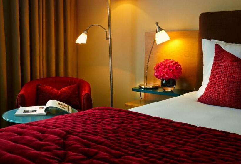 חדר סטנדרט, The Croke Park