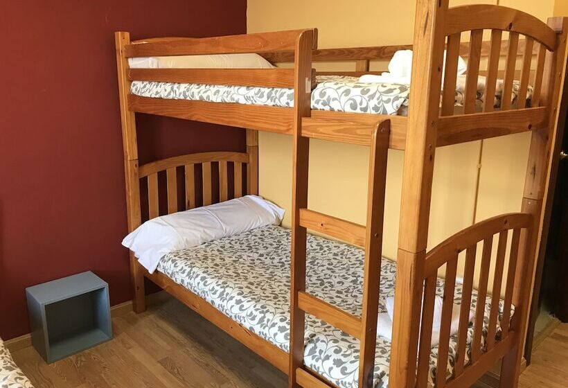 ファミリールーム, Albergue Pirenarium   Hostel