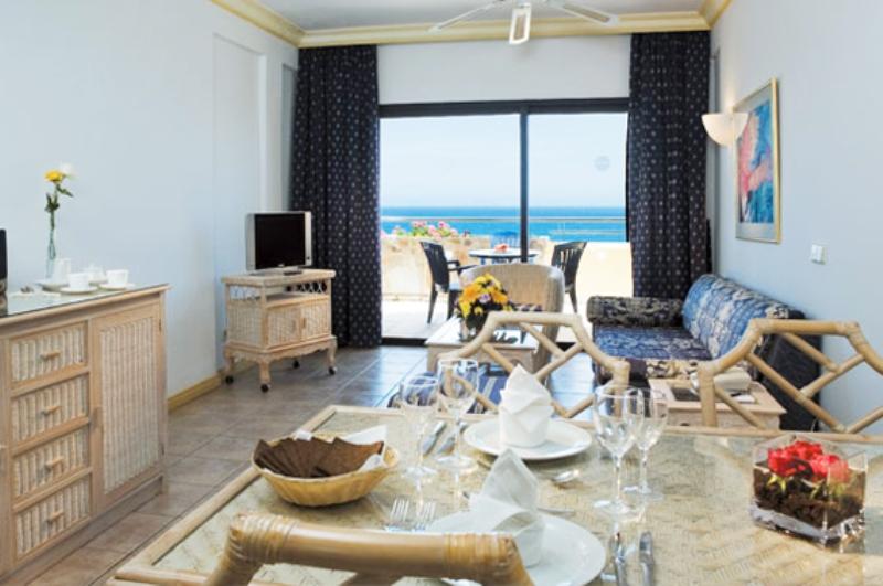 带1个卧室的高级公寓, Apartamentos Bluebay Beach Club