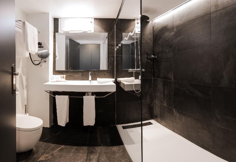 스탠다드 스튜디오, Apartamentos La Kiki