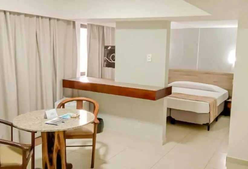 1ベッドルームのデラックスアパートメント, El Aram Beach Boa Viagem