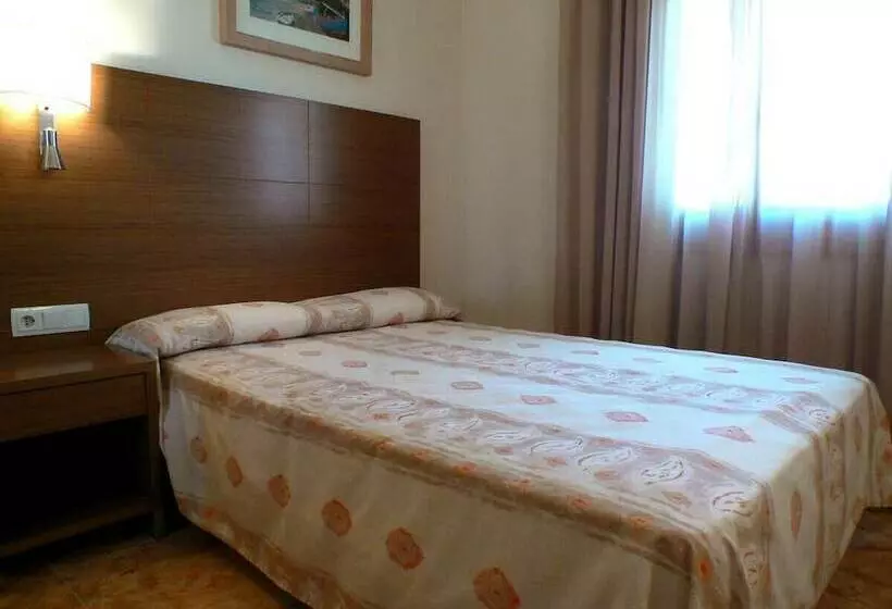 اتاق استاندارد یک نفره, Monarque Costa Narejos