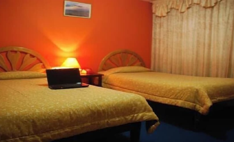 Номер Стандарт, Embajador Puno