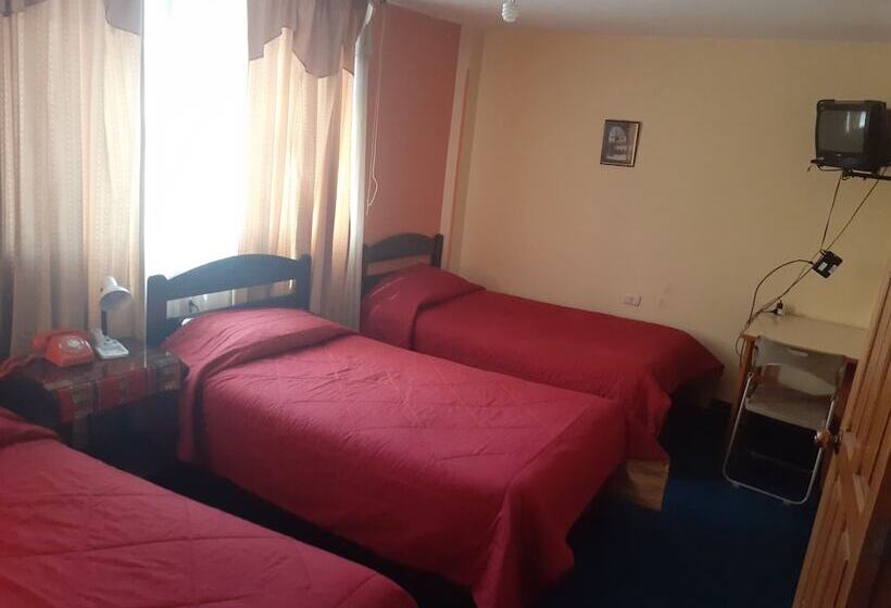 Номер Стандарт Трехместный, Embajador Puno