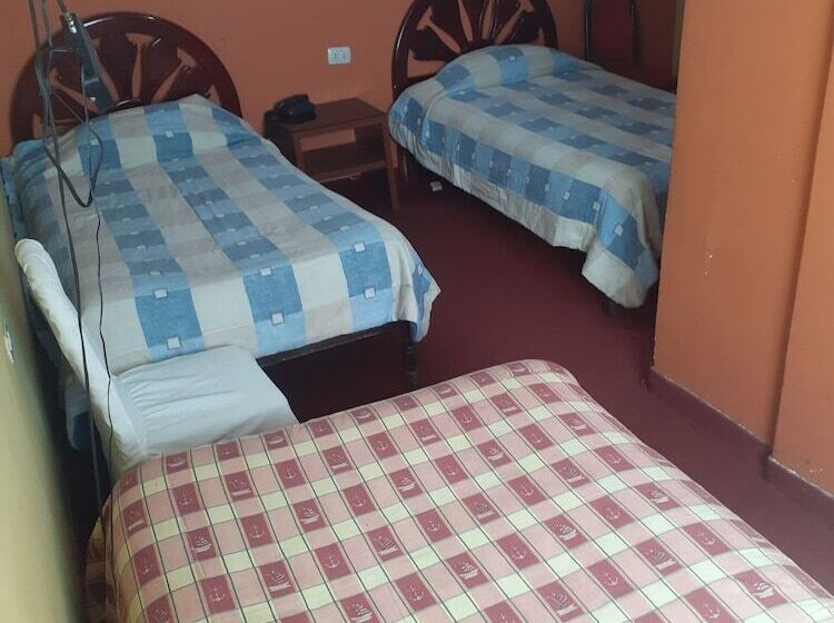 Номер Стандарт Трехместный, Embajador Puno