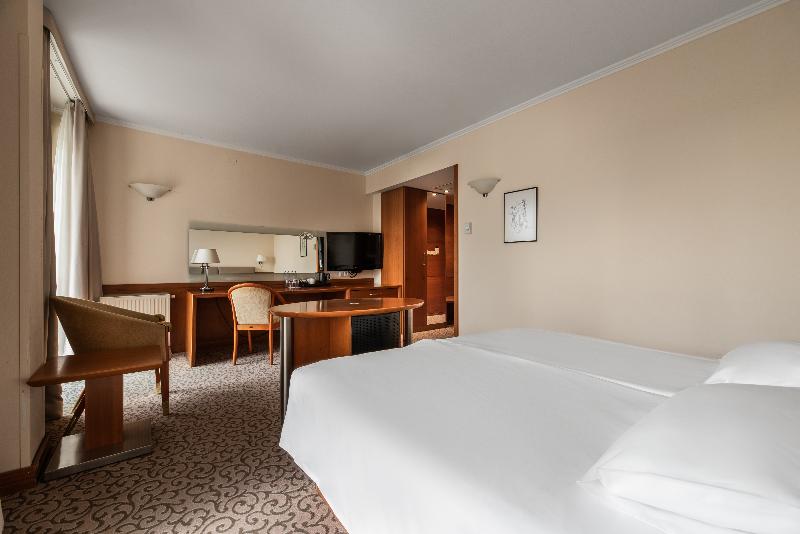 اتاق اجرایی, Eurostars U