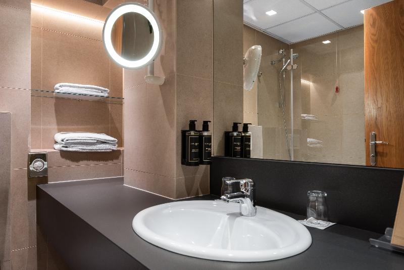 اتاق اجرایی, Eurostars U