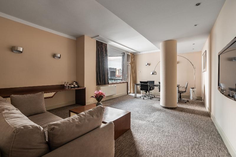 سوییت اجرایی, Eurostars U