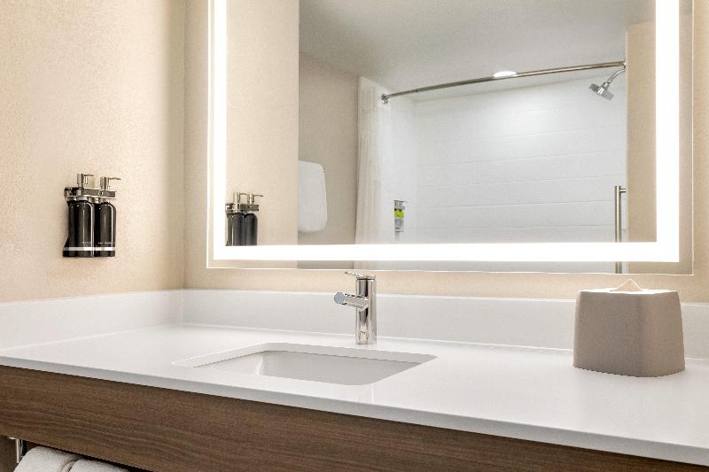 جناح سرير كينج, Holiday Inn Express Hotel & Suites Fort Pierce West, An Ihg