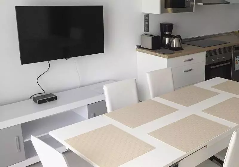 デラックススイート, Holiday Inn Express Hotel & Suites Fort Pierce West, An Ihg