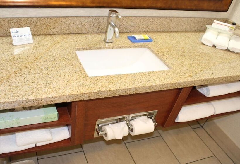 جناح, Holiday Inn Express Berkeley, An Ihg