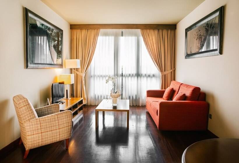 جناح جونيور, Hosteria De Torazo Nature Hotel & Spa