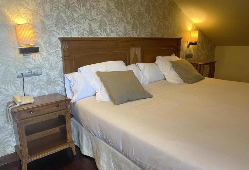 جناح مزود بجاكوزى, Hosteria De Torazo Nature Hotel & Spa