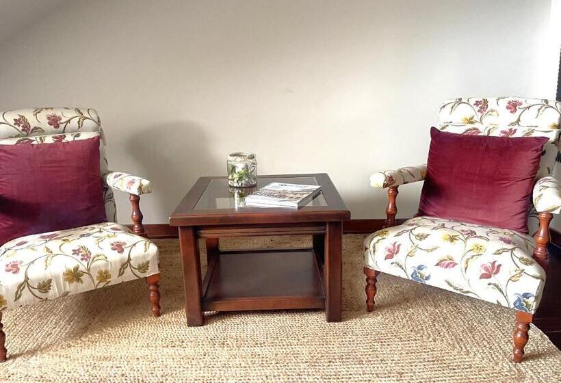 جناح مزود بجاكوزى, Hosteria De Torazo Nature Hotel & Spa