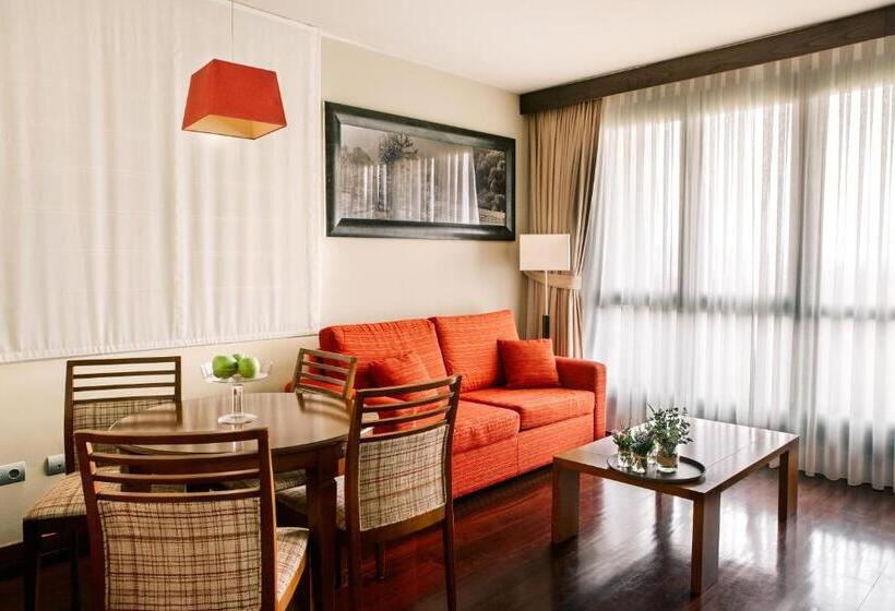 주니어 스위트, Hosteria De Torazo Nature Hotel & Spa
