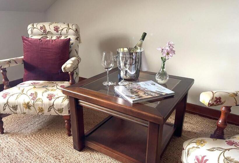 جناح مزود بجاكوزى, Hosteria De Torazo Nature Hotel & Spa