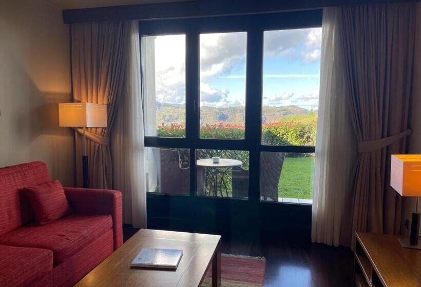 جناح جونيور, Hosteria De Torazo Nature Hotel & Spa