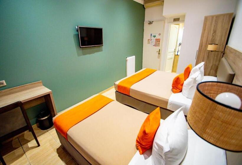 スタンダードトリプルルーム, Parisien