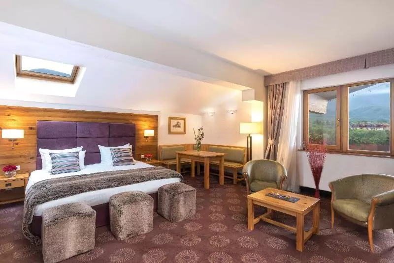 山の見えるジュニアスイート, Kempinski Hotel Grand Arena Bansko