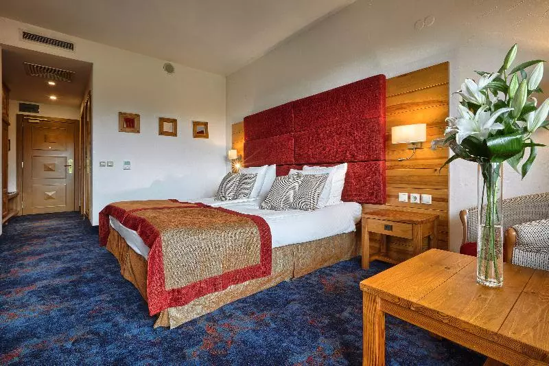 デラックスルーム, Kempinski Hotel Grand Arena Bansko