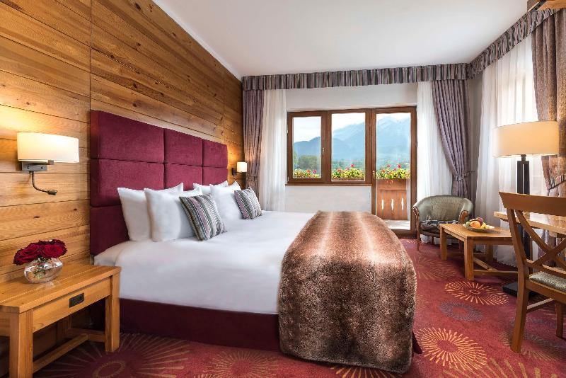 Номер Executive, Kempinski Hotel Grand Arena Bansko