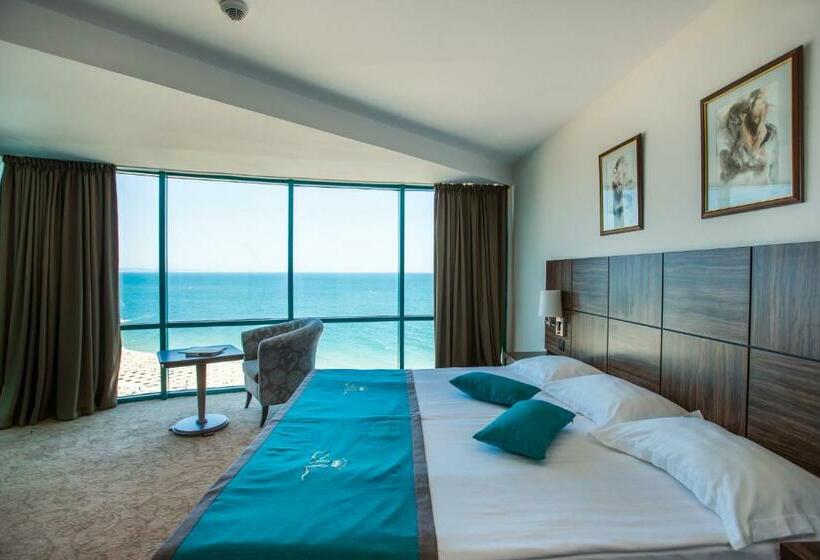Люкс, Marina Grand Beach Hotel   All Inclusive