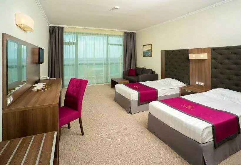 オーシャンビュースタンダードルーム, Marina Grand Beach Hotel   All Inclusive