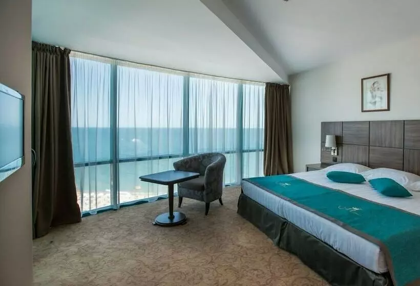 スイート, Marina Grand Beach Hotel   All Inclusive