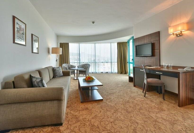 Люкс, Marina Grand Beach Hotel All Inclusive