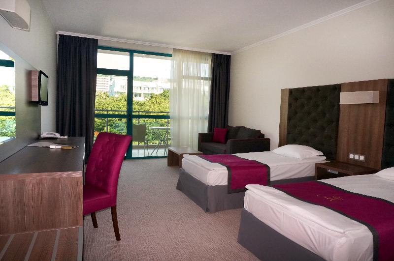 Номер Стандарт Вид на Парк, Marina Grand Beach Hotel All Inclusive