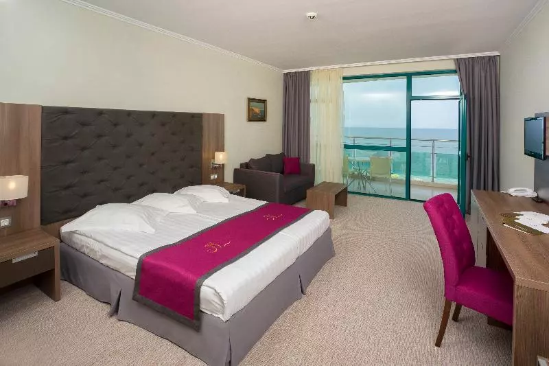 オーシャンビュースタンダードルーム, Marina Grand Beach Hotel   All Inclusive