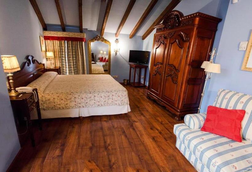 스탠다드 룸, Montelirio