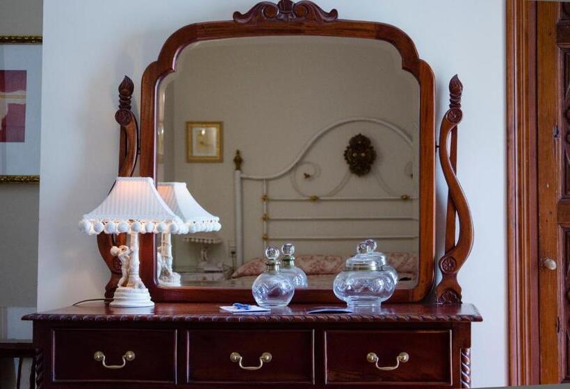 스탠다드 룸, Montelirio