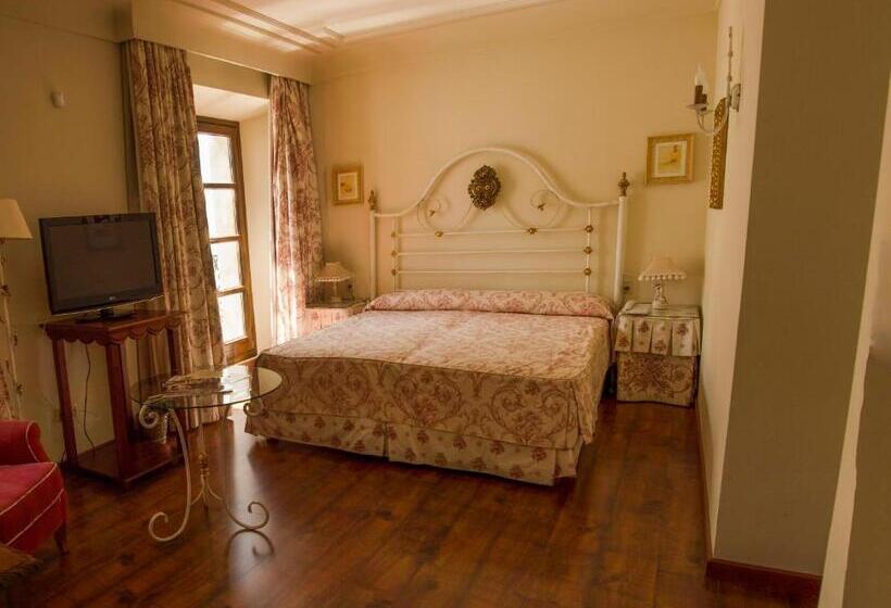 스탠다드 룸, Montelirio