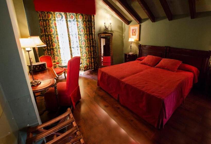 스탠다드 룸, Montelirio