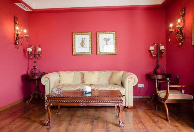 Junior suite with river view, Montelirio