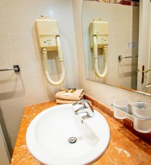 スタンダードルーム, Parisien