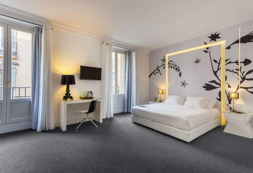 سوییت جونیور, Room Mate Mario