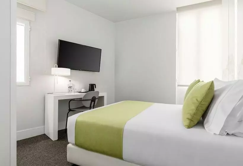 اتاق استاندارد یک نفره, Room Mate Mario
