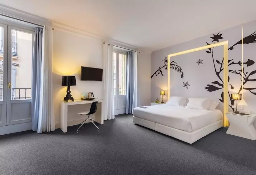 سوییت جونیور, Room Mate Mario