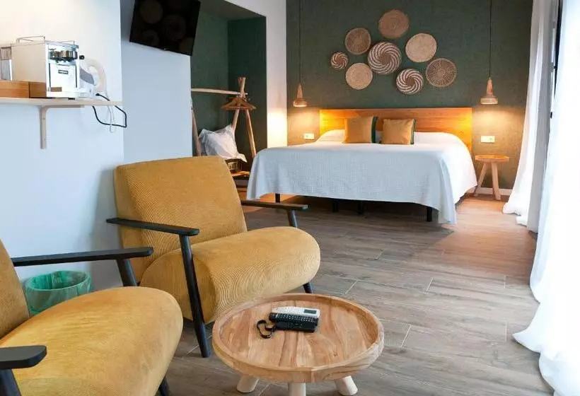 オーシャンビューデラックスルームバルコニー付き, Cases Noves   Boutique Accommodation   Adults Only