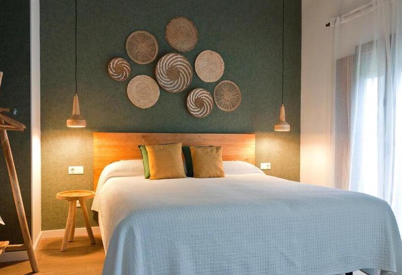 غرفة ديلوكس مطلّة علي البحر مزوَّدة بشُرفة, Cases Noves   Boutique Accommodation   Adults Only