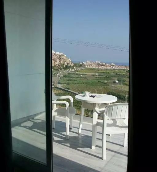 اتاق استاندارد, Salambina