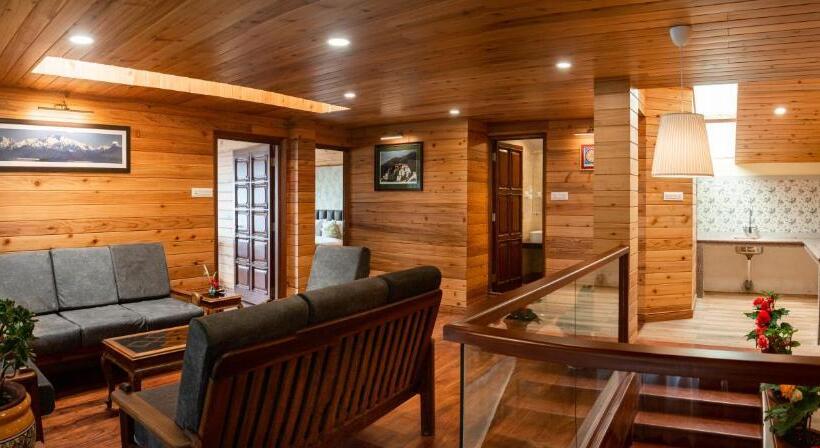 Standardrum, Udaan Dekeling Resort Darjeeling